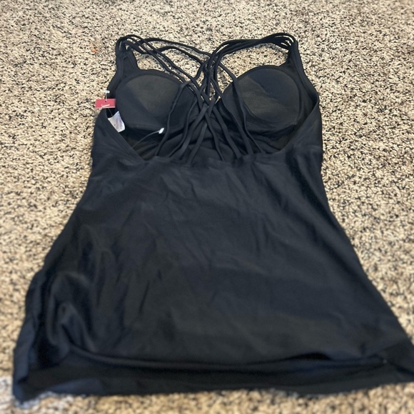 Merona Racerback Tankini Swimsuit Top Black Padded  M NWOT - Picture 3 of 4